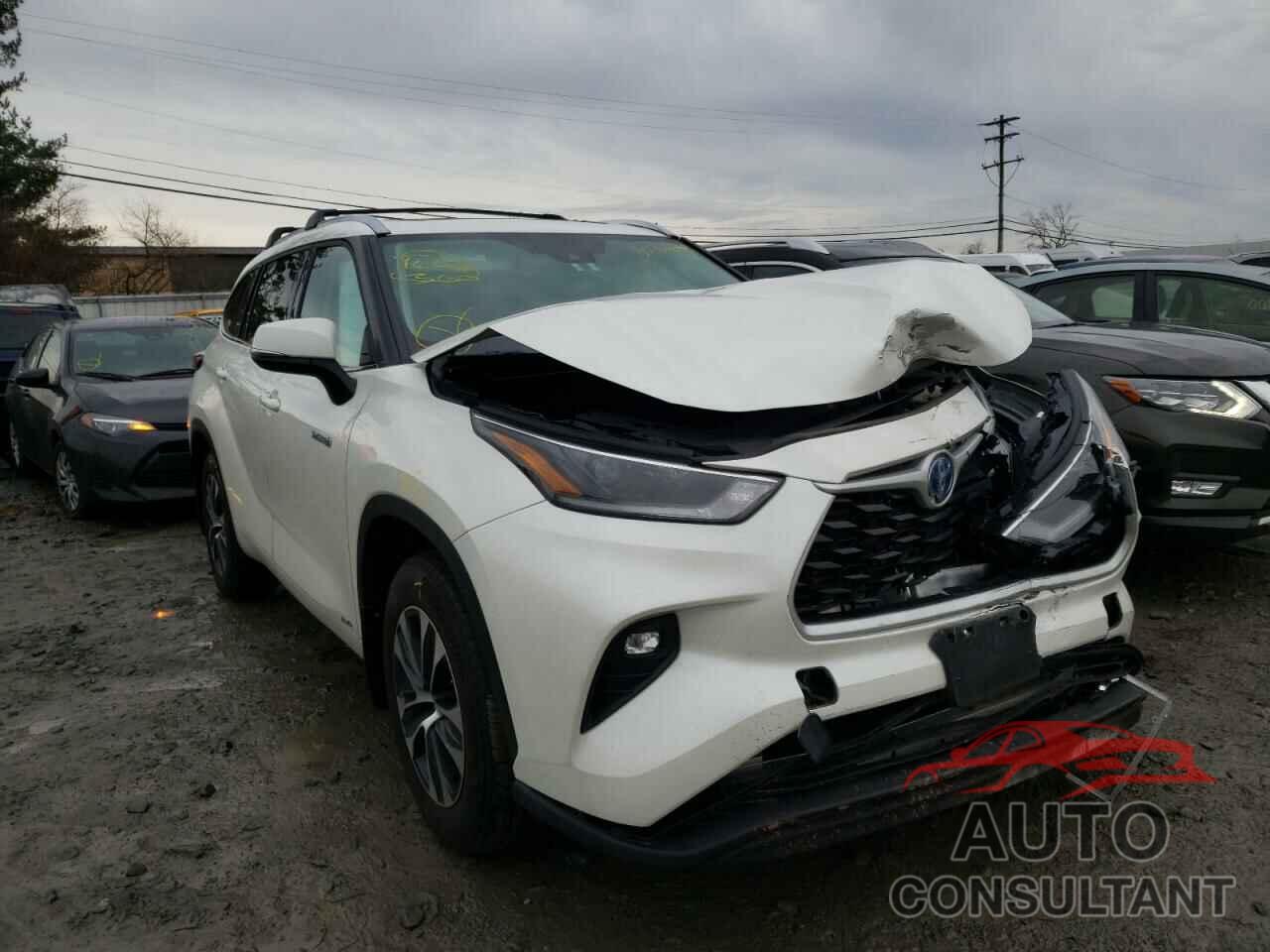 TOYOTA HIGHLANDER 2021 - 5TDGBRCH9MS526905