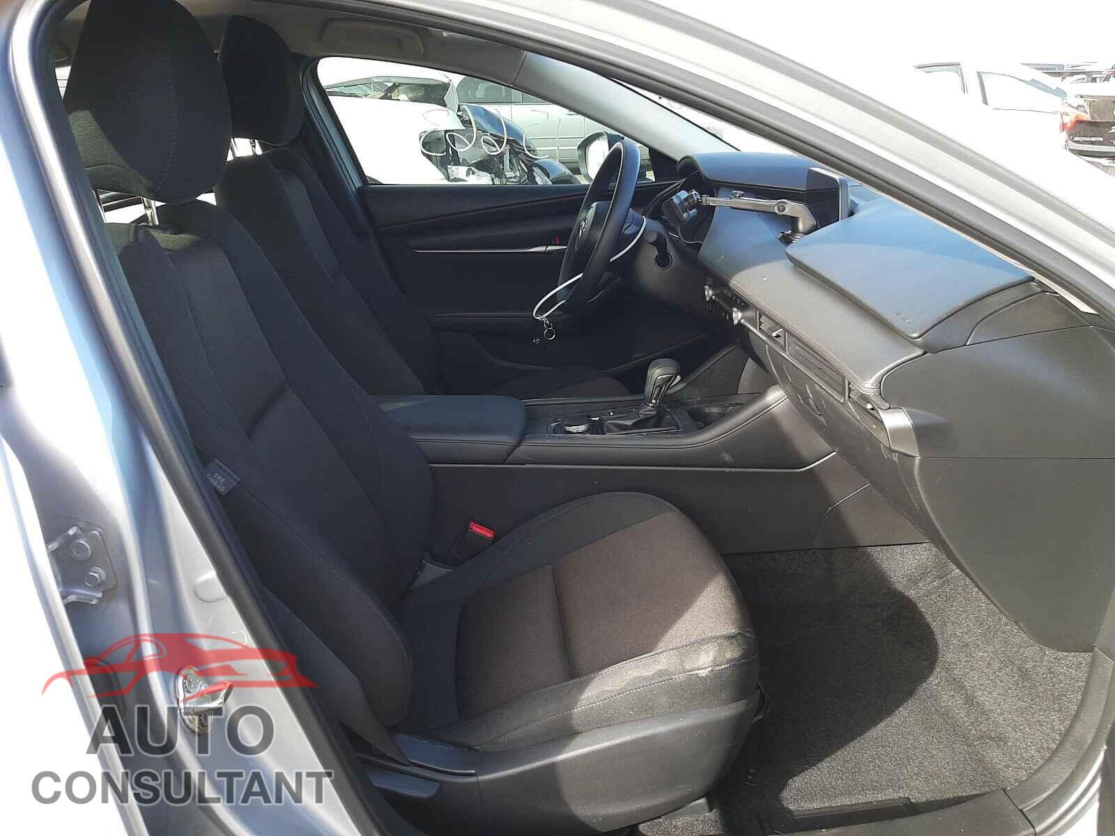 MAZDA 3 2020 - JM1BPABL7L1162465