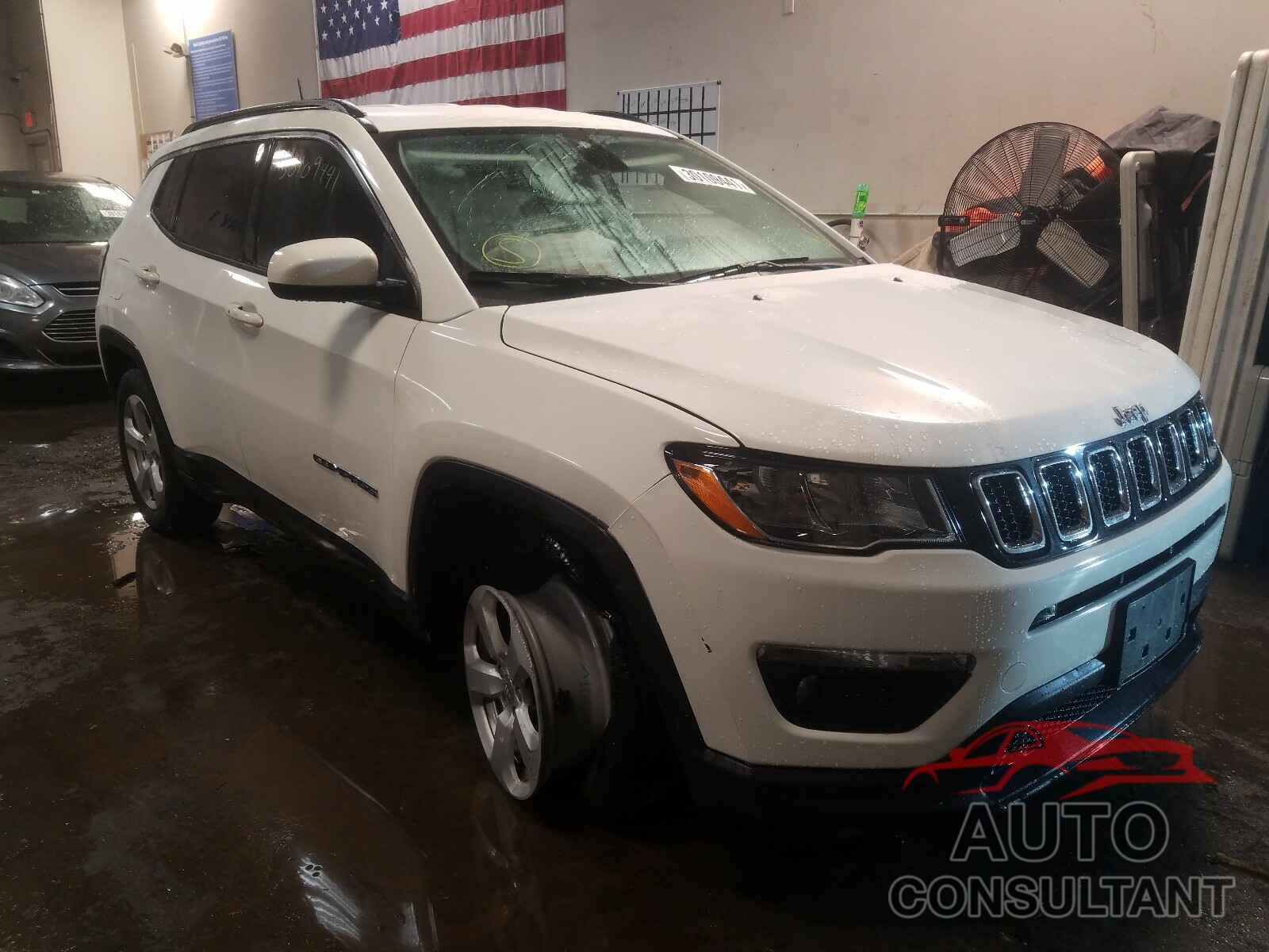 JEEP COMPASS 2018 - 3C4NJDBBXJT457590