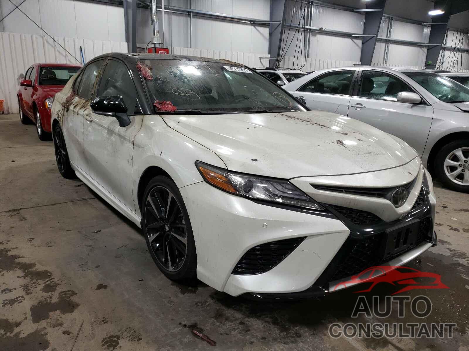 TOYOTA CAMRY 2018 - 4T1BZ1HK2JU004793