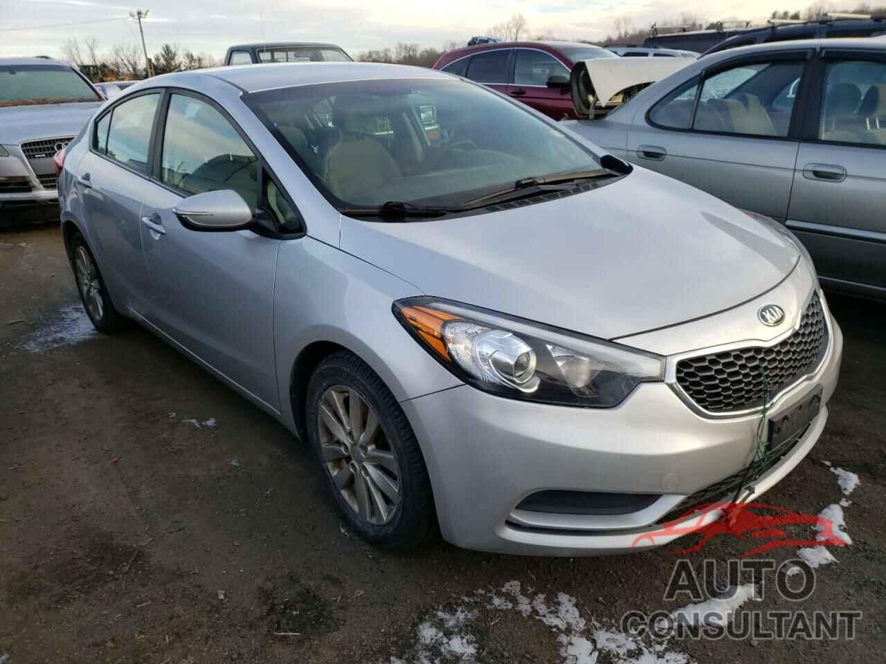 KIA FORTE 2016 - KNAFX4A6XG5613396