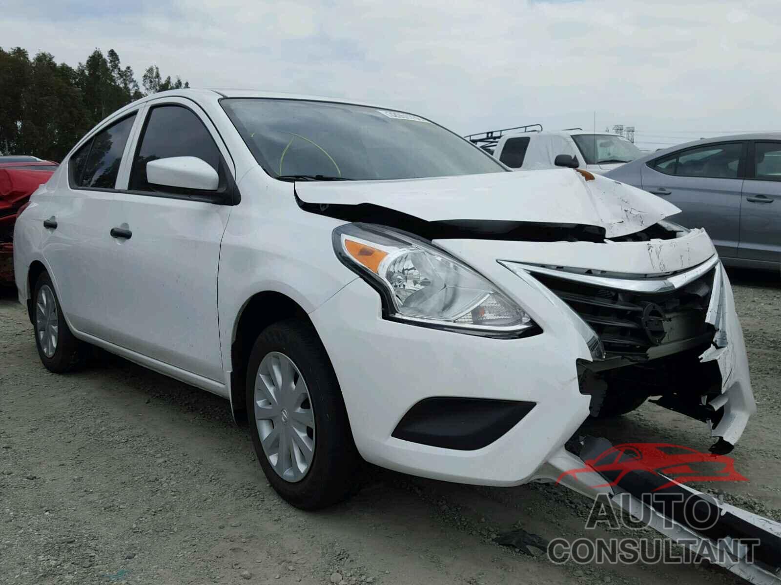 NISSAN VERSA 2017 - 3N1CN7AP1HL905707