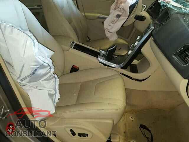 VOLVO S60 2015 - YV1612TK6F1340587