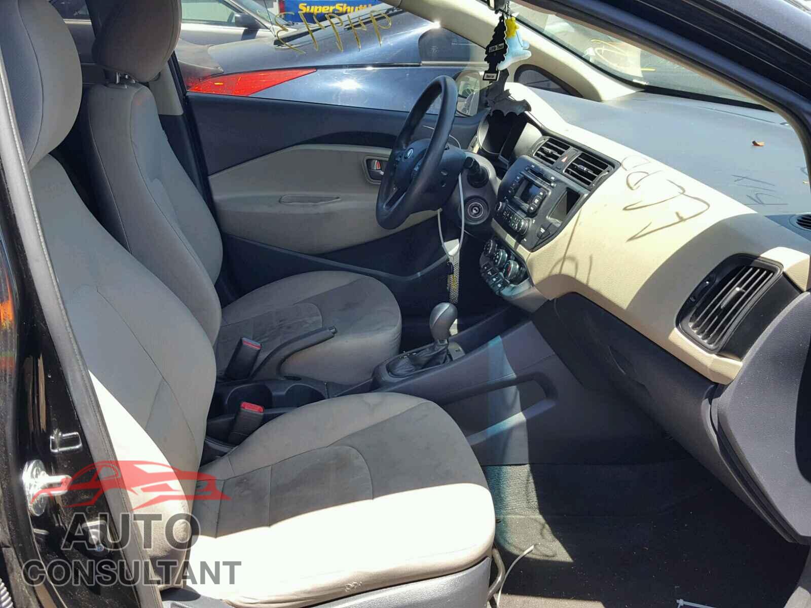 KIA RIO 2015 - KNADM4A30F6427008
