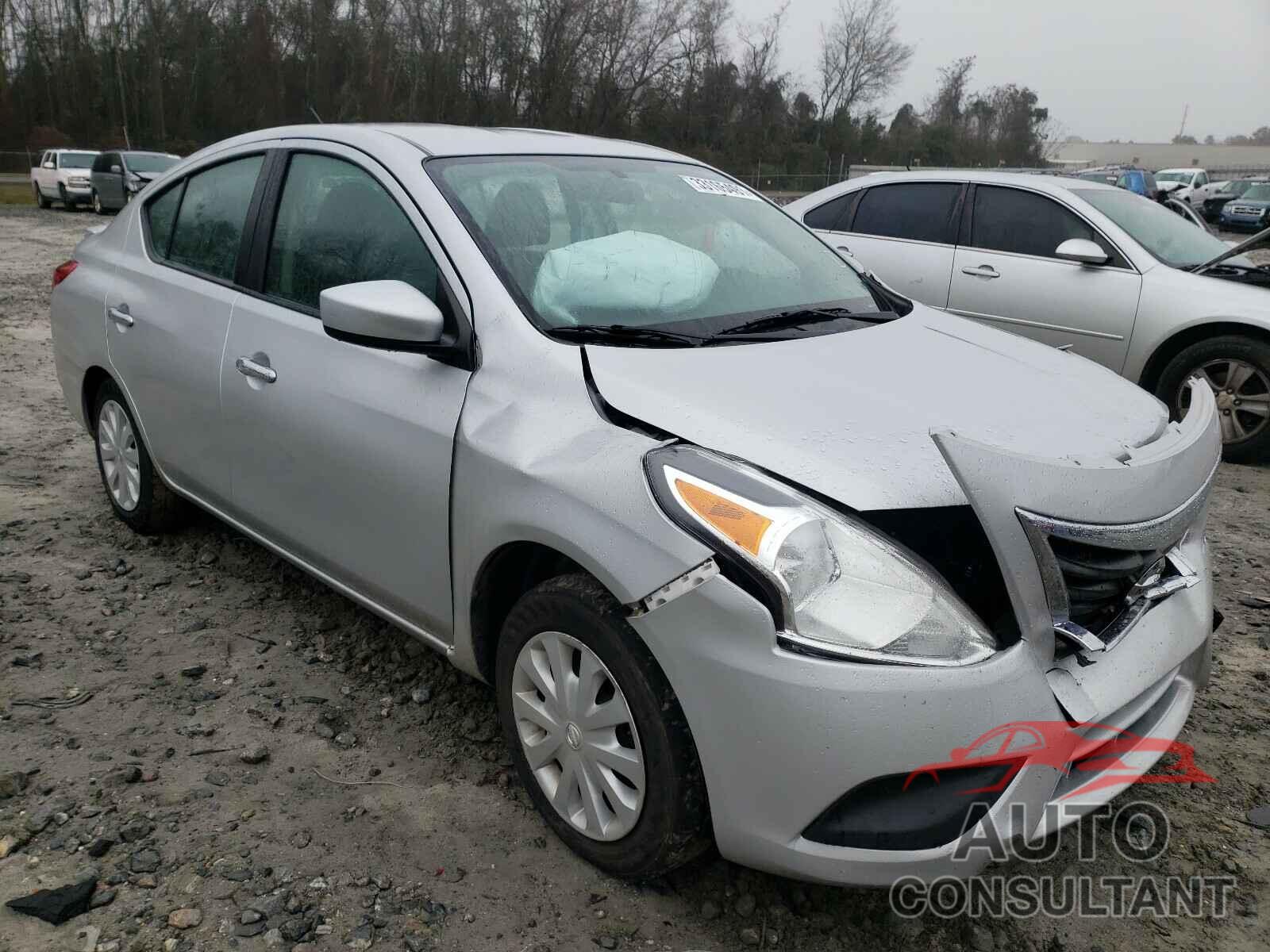 NISSAN VERSA 2019 - 3N1CN7AP6KL816352