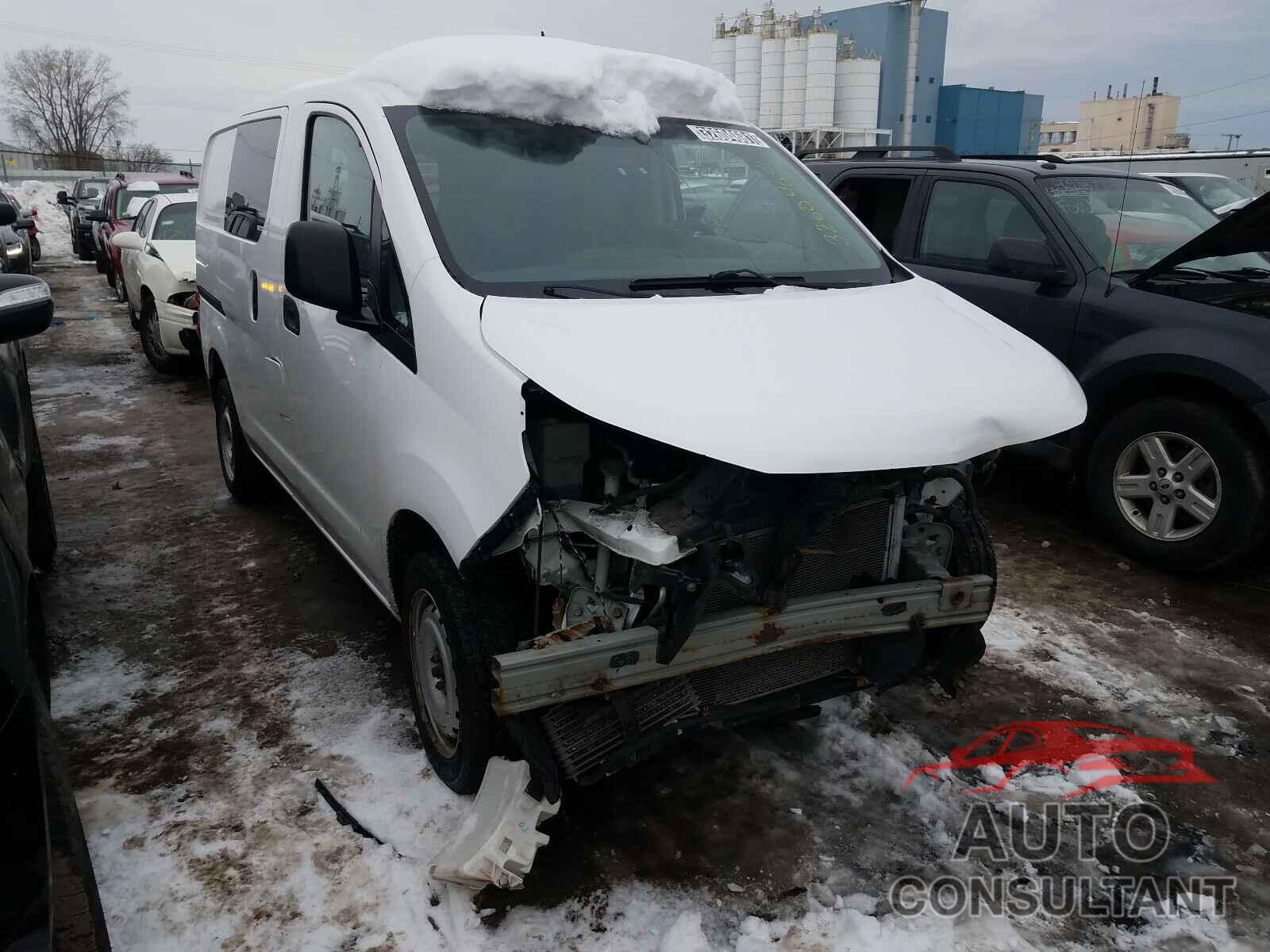 CHEVROLET EXPRESS 2015 - 4T1BF1FK9HU777928