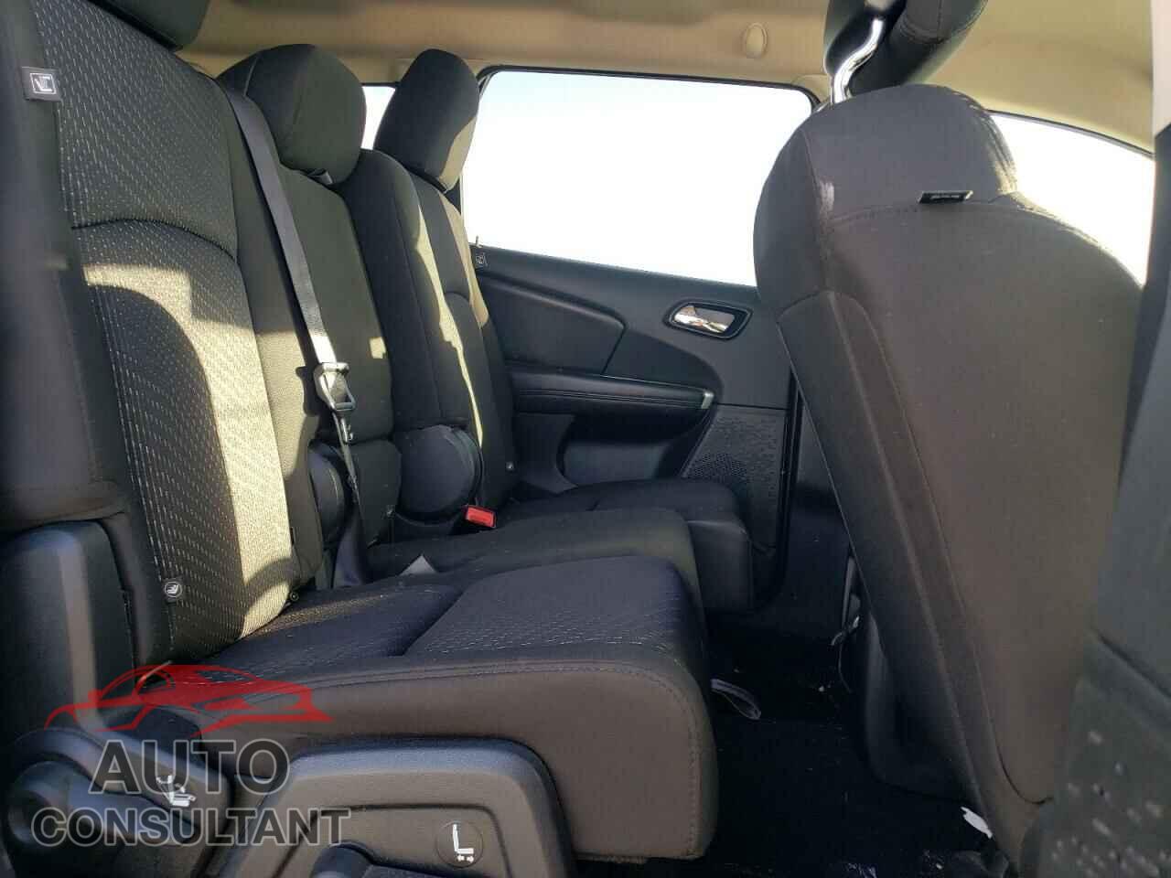 DODGE JOURNEY 2017 - 3C4PDCAB6HT599196