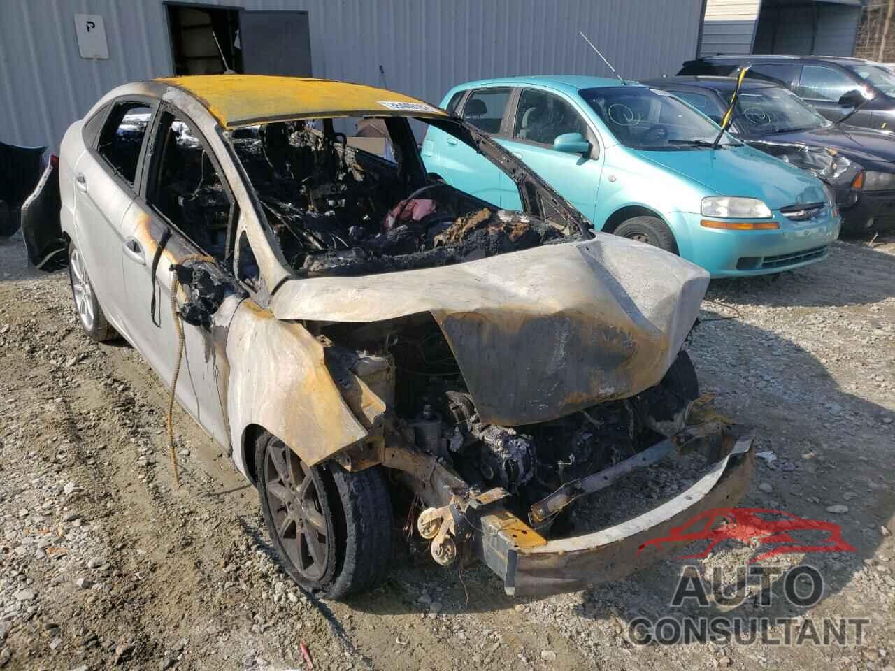 FORD FIESTA 2017 - 3FADP4BJ8HM103031