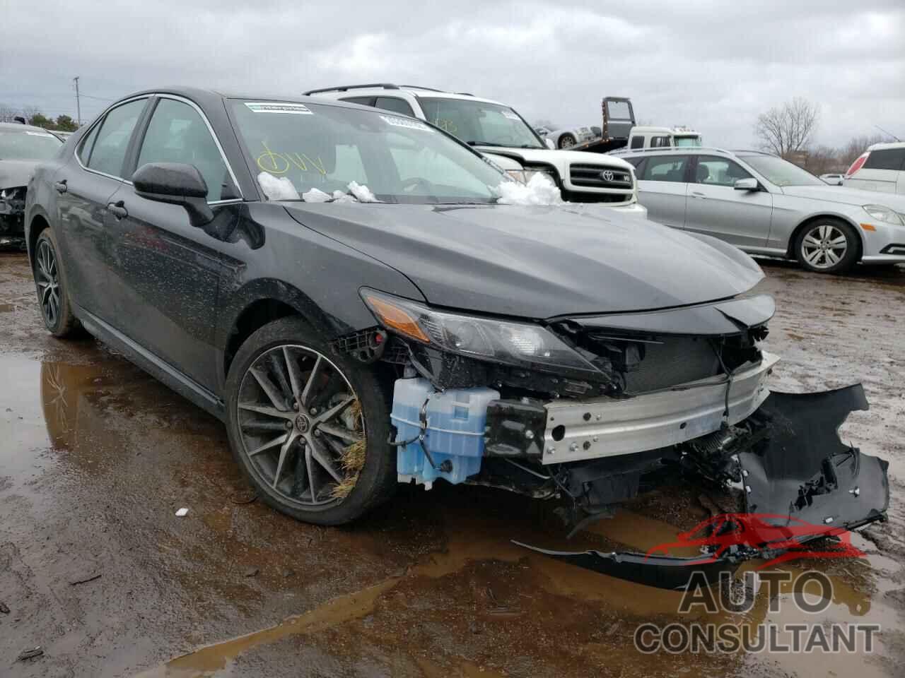 TOYOTA CAMRY 2021 - 4T1G11AK4MU587931