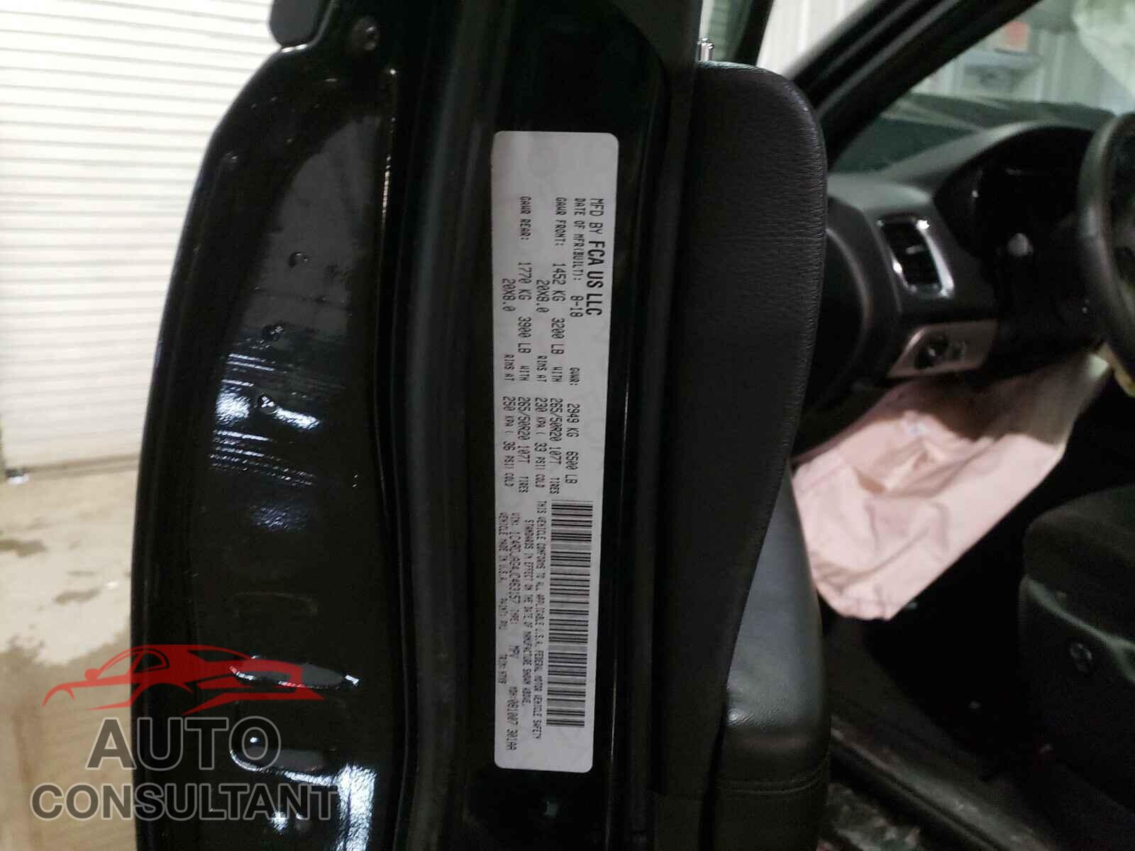 DODGE DURANGO 2018 - 1C4RDJAG4JC463157