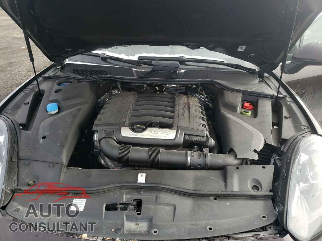 PORSCHE CAYENNE 2016 - WP1AA2A27GKA11748