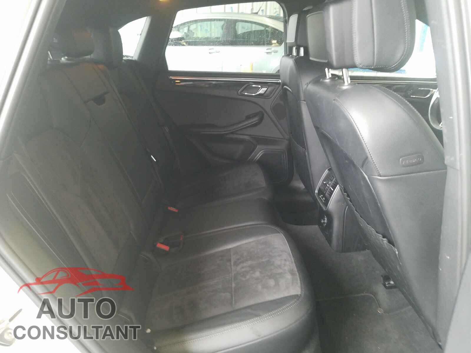 PORSCHE MACAN 2016 - WP1AB2A58GLB42740