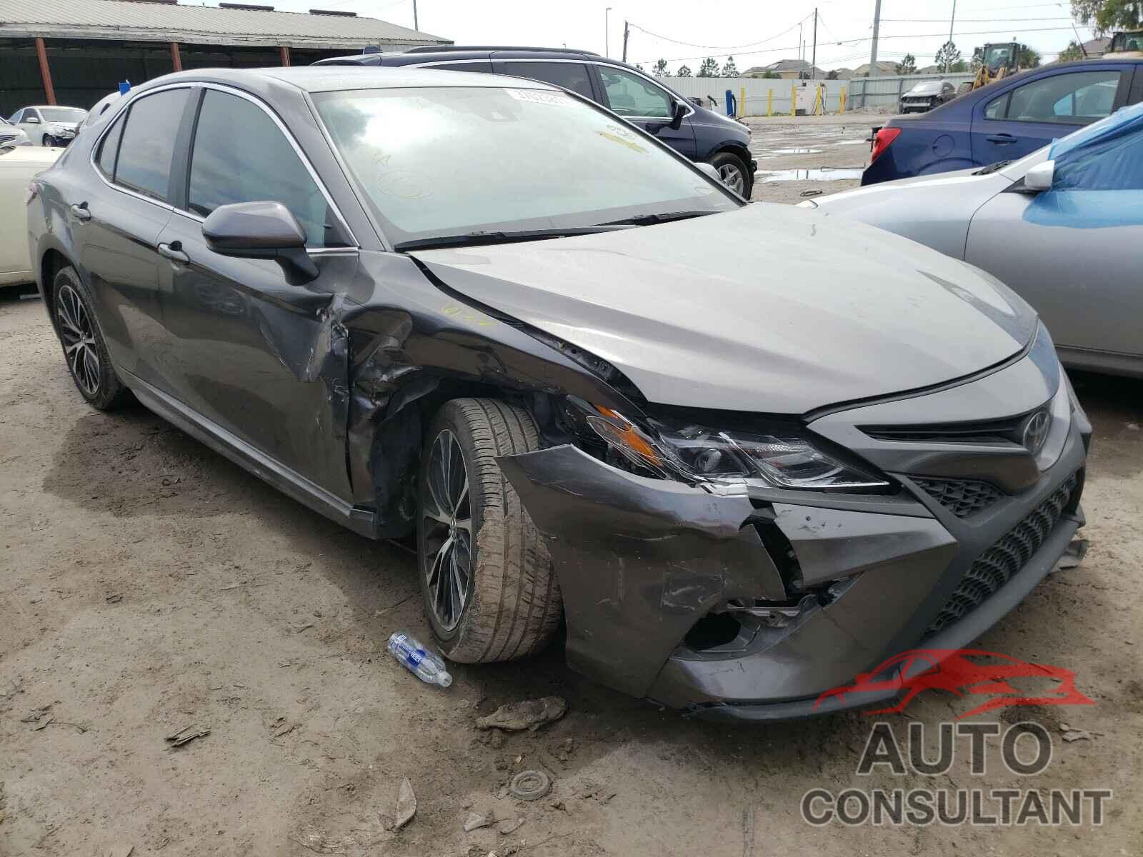 TOYOTA CAMRY 2020 - 4T1G11AK1LU887022