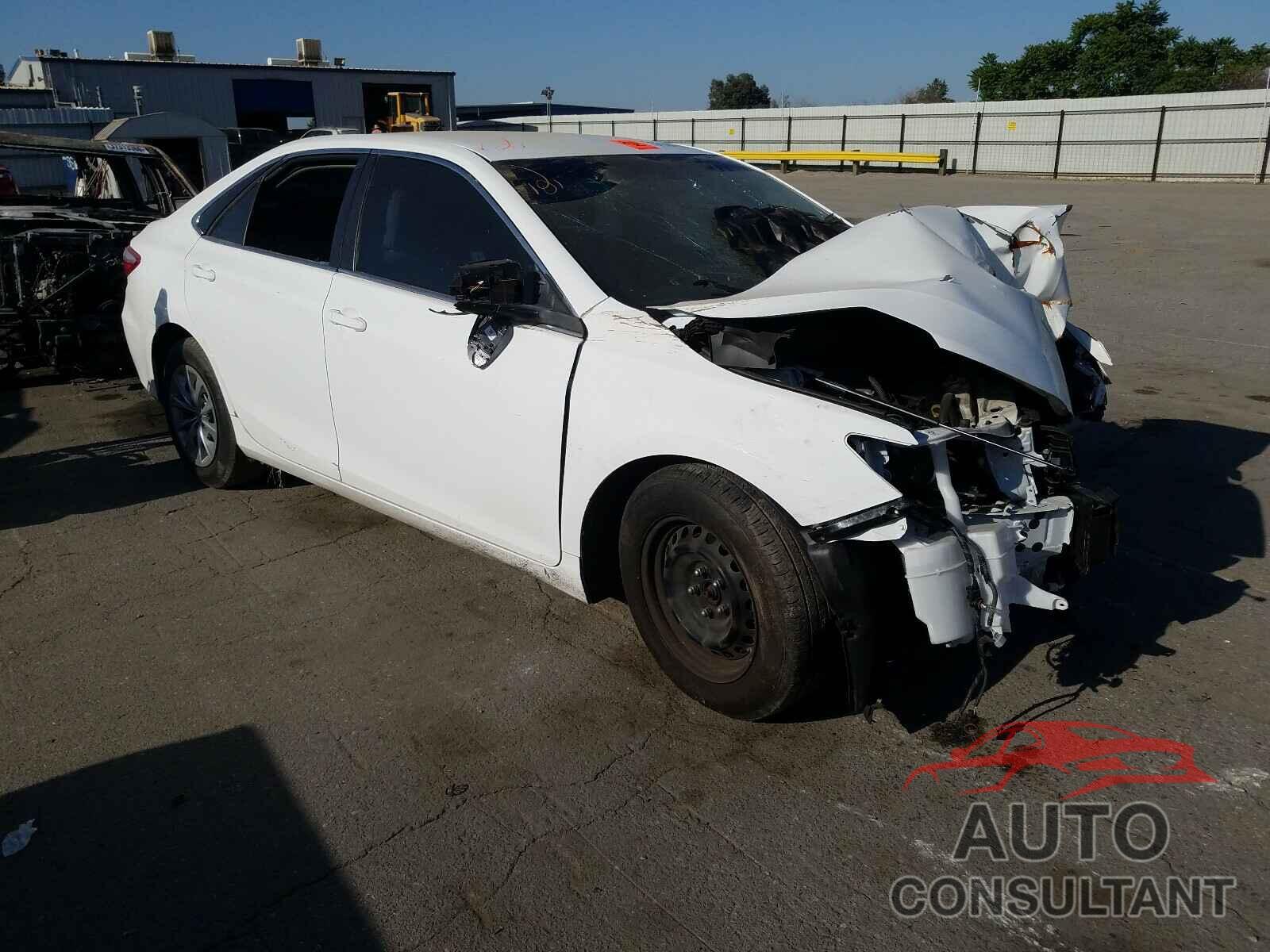 TOYOTA CAMRY 2016 - 4T1BF1FK3GU145649