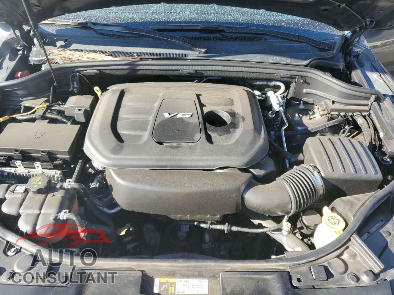 DODGE DURANGO 2018 - 1C4RDJDG0JC205648