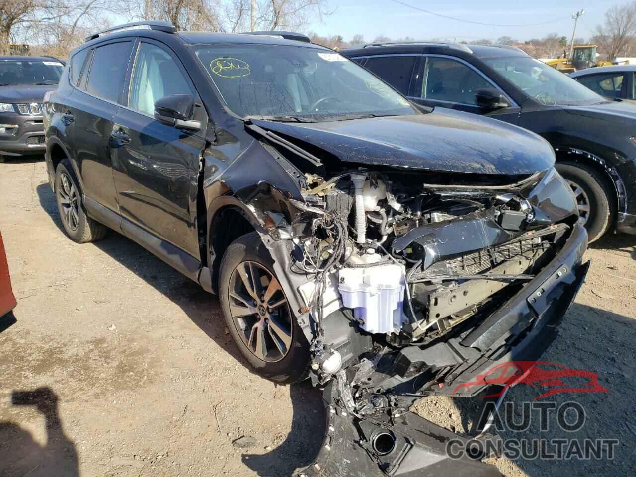 TOYOTA RAV4 2018 - 2T3RFREV2JW717527