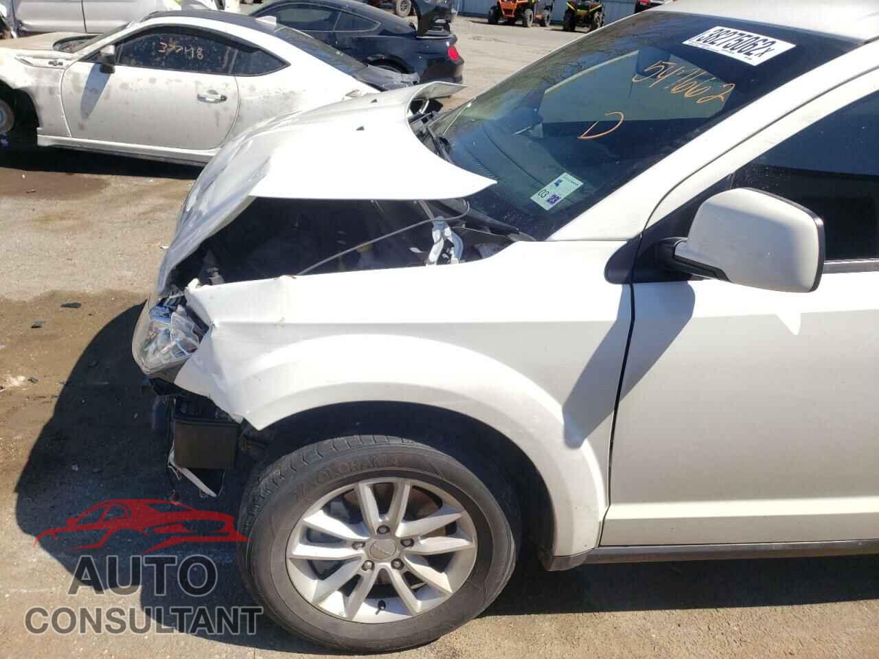 DODGE JOURNEY 2017 - 3C4PDCBB4HT547662