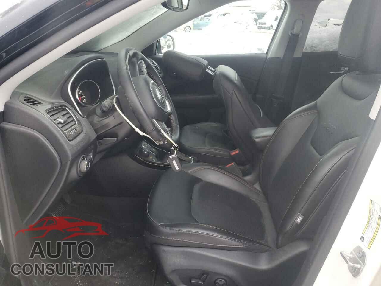 JEEP COMPASS 2019 - 3C4NJDCB8KT673096