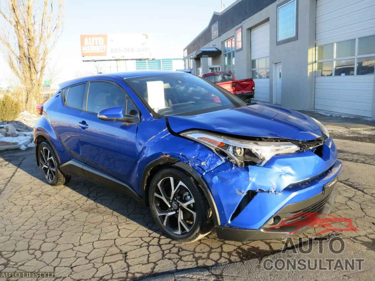 TOYOTA C-HR 2018 - NMTKHMBX0JR042930