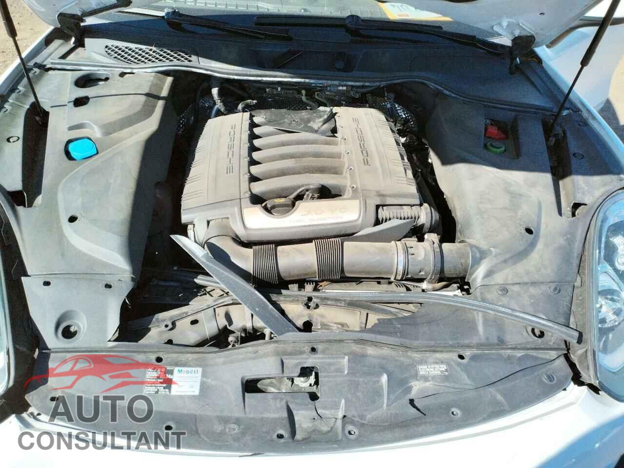 PORSCHE CAYENNE 2016 - WP1AA2A2XGKA10674