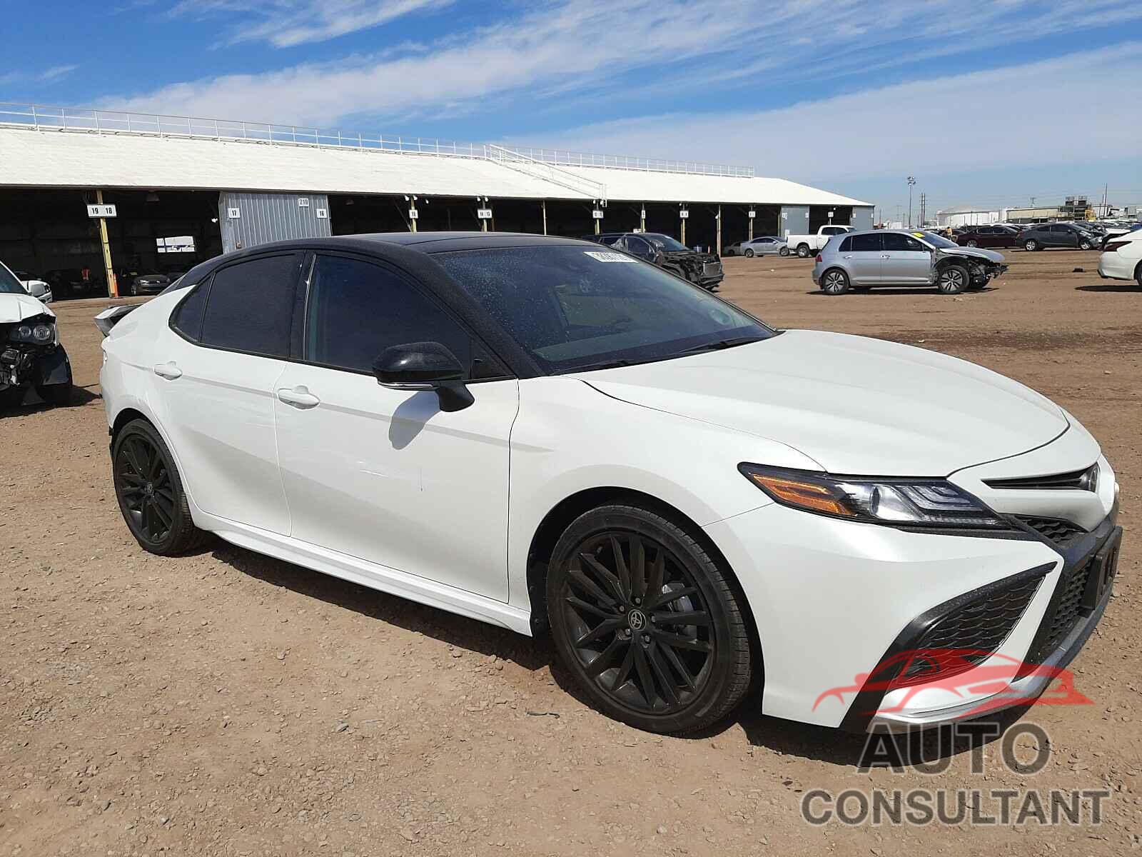 TOYOTA CAMRY 2021 - 4T1K61AK8MU434884