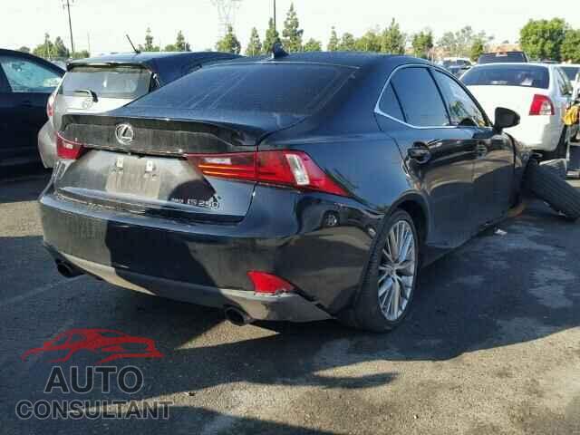 LEXUS IS250 2015 - JTHCF1D26F5017120