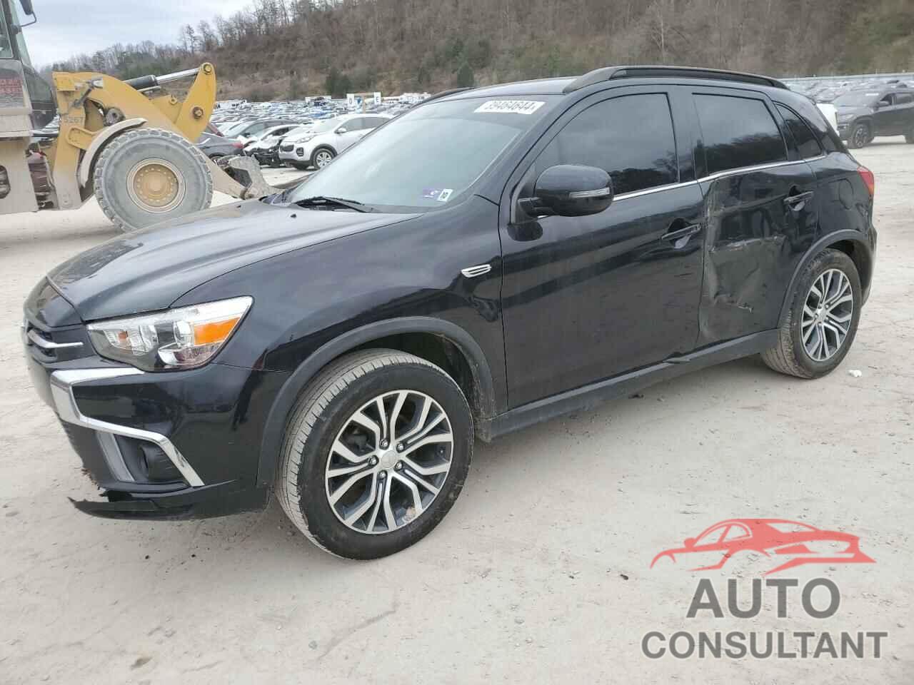 MITSUBISHI OUTLANDER 2018 - JA4AR4AW7JU017564