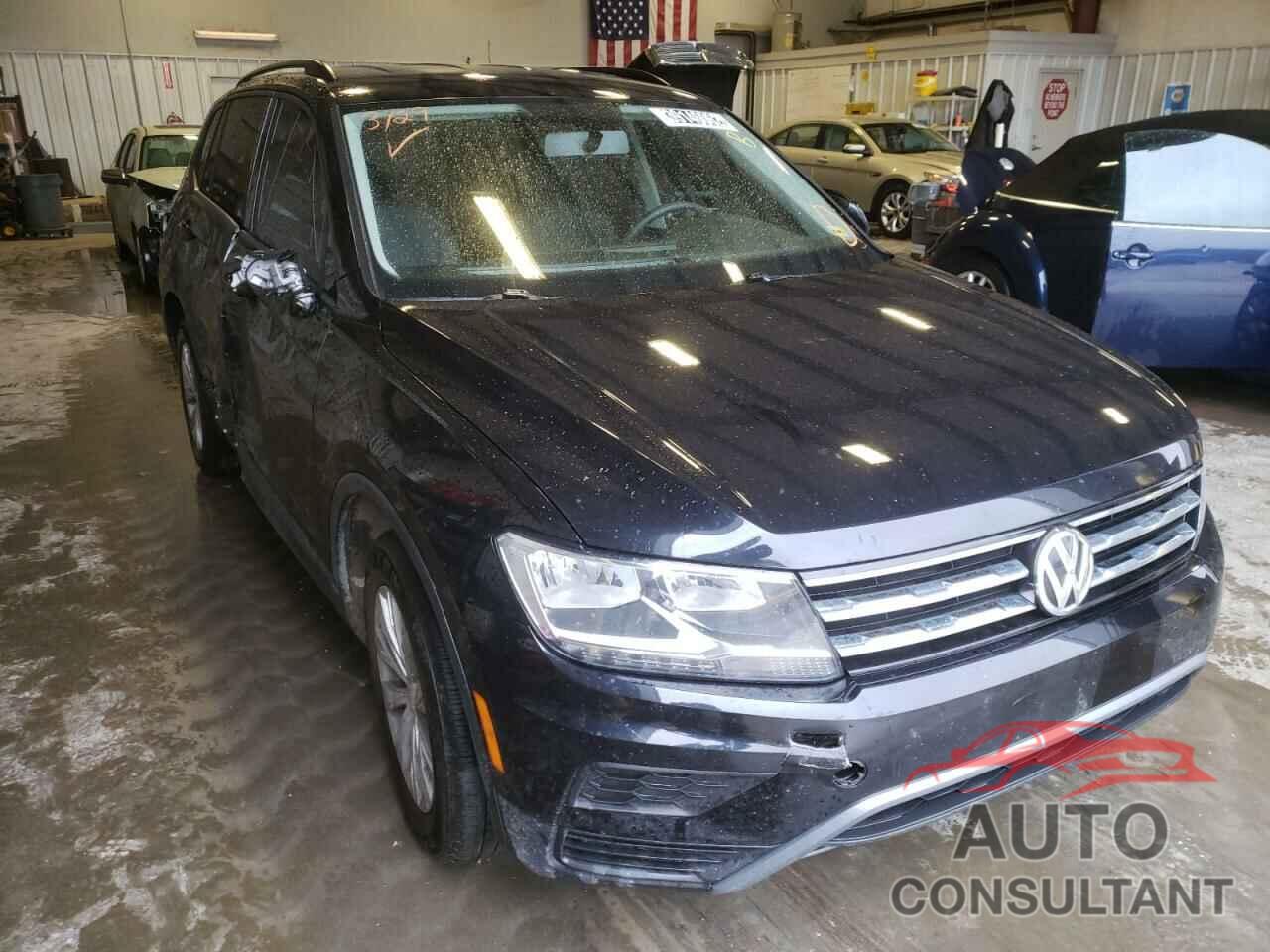 VOLKSWAGEN TIGUAN LIM 2018 - 3VV1B7AX3JM118644