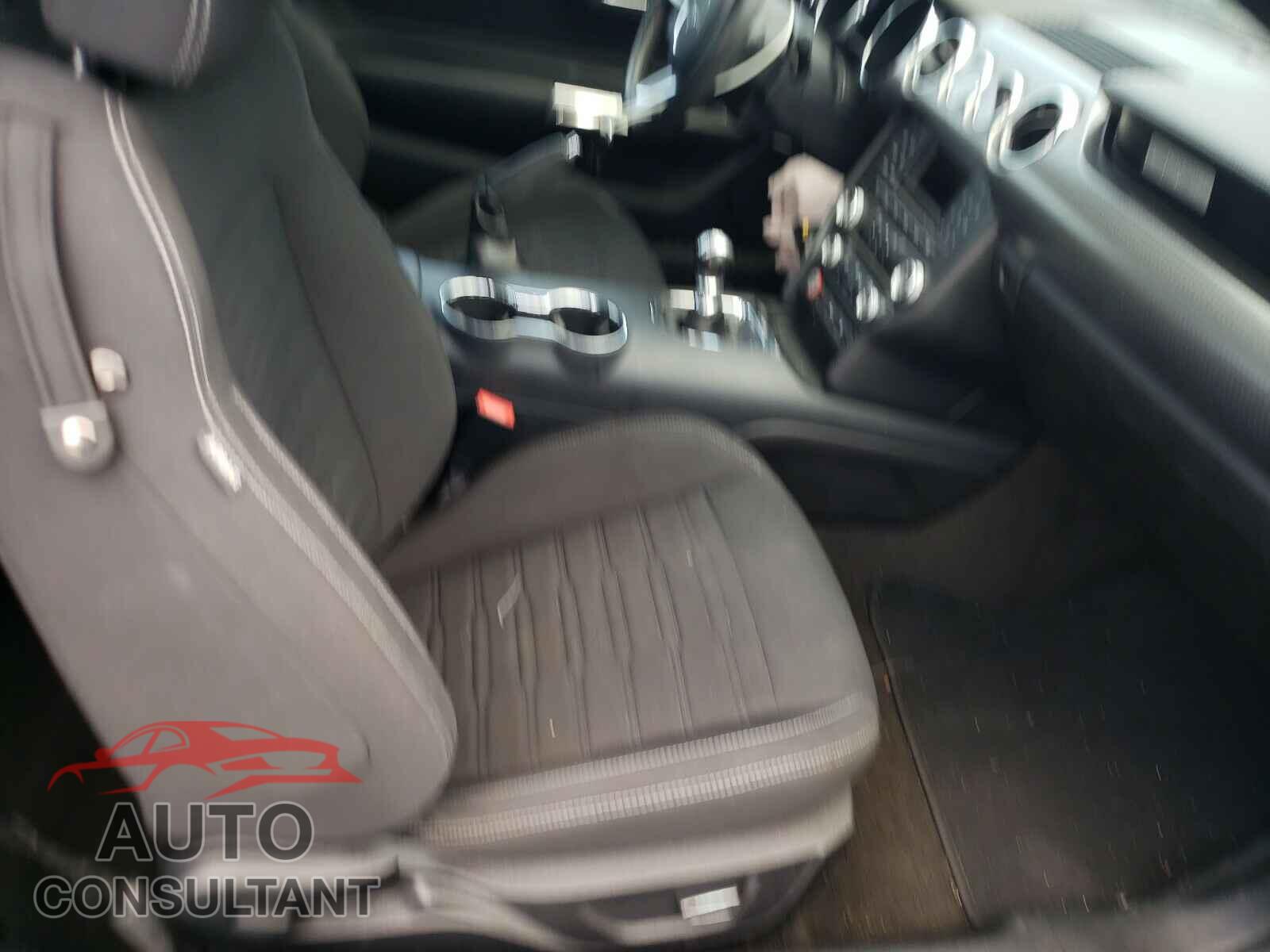 FORD MUSTANG 2017 - 1FA6P8CF9H5277867