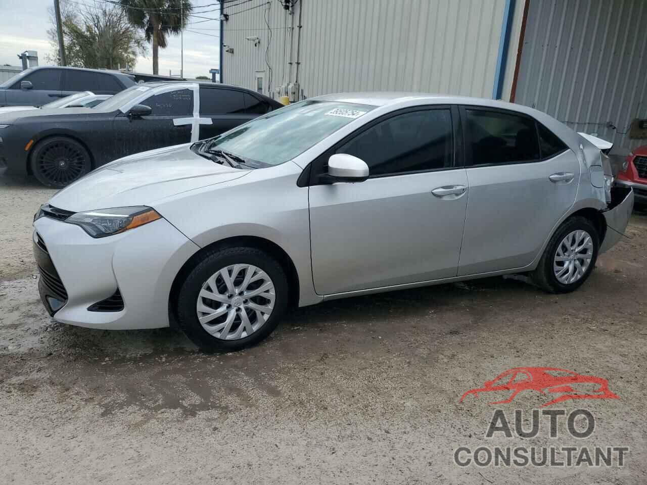 TOYOTA COROLLA 2019 - 5YFBURHE5KP876380