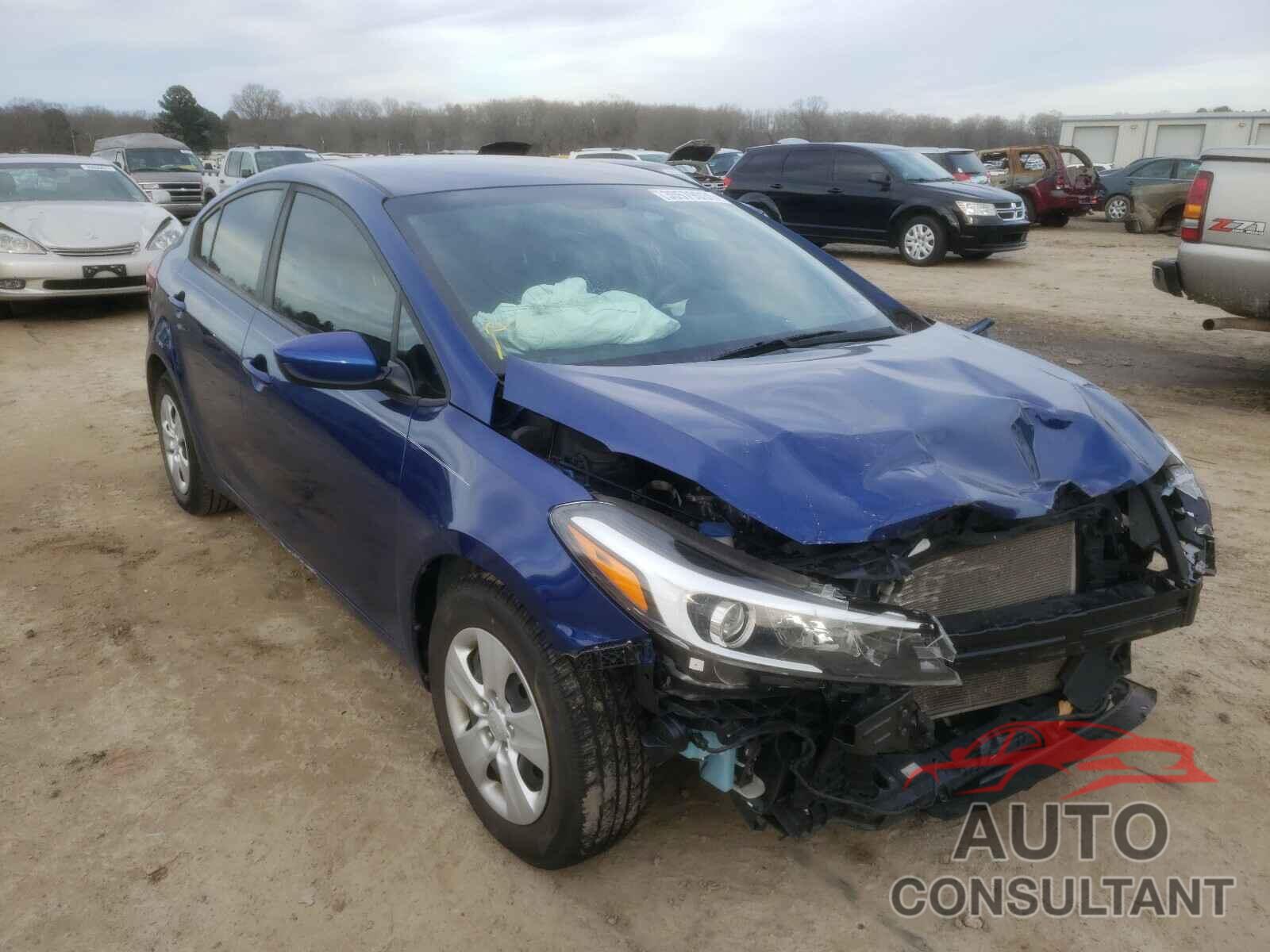 KIA FORTE 2017 - 3KPFK4A70HE152256