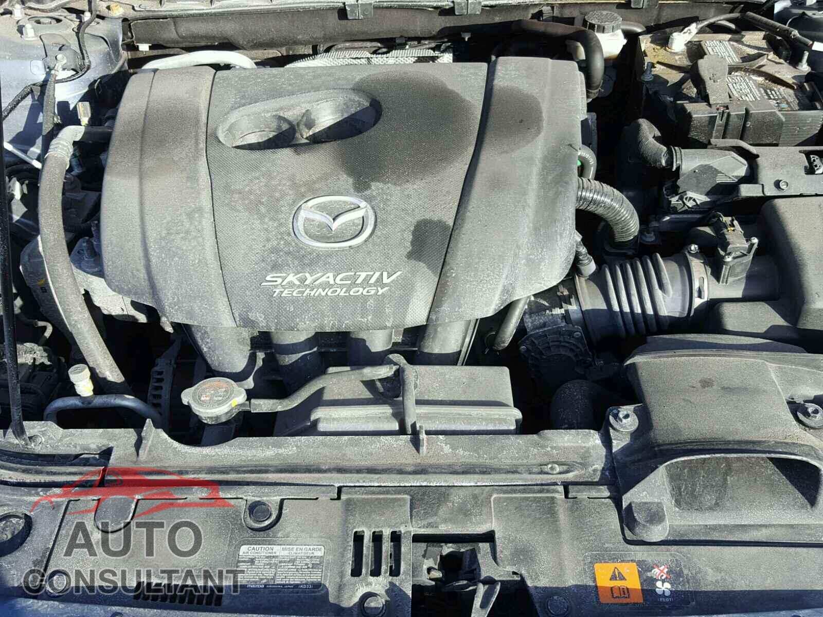 MAZDA 3 2016 - 3N1CN8EV7LL915973