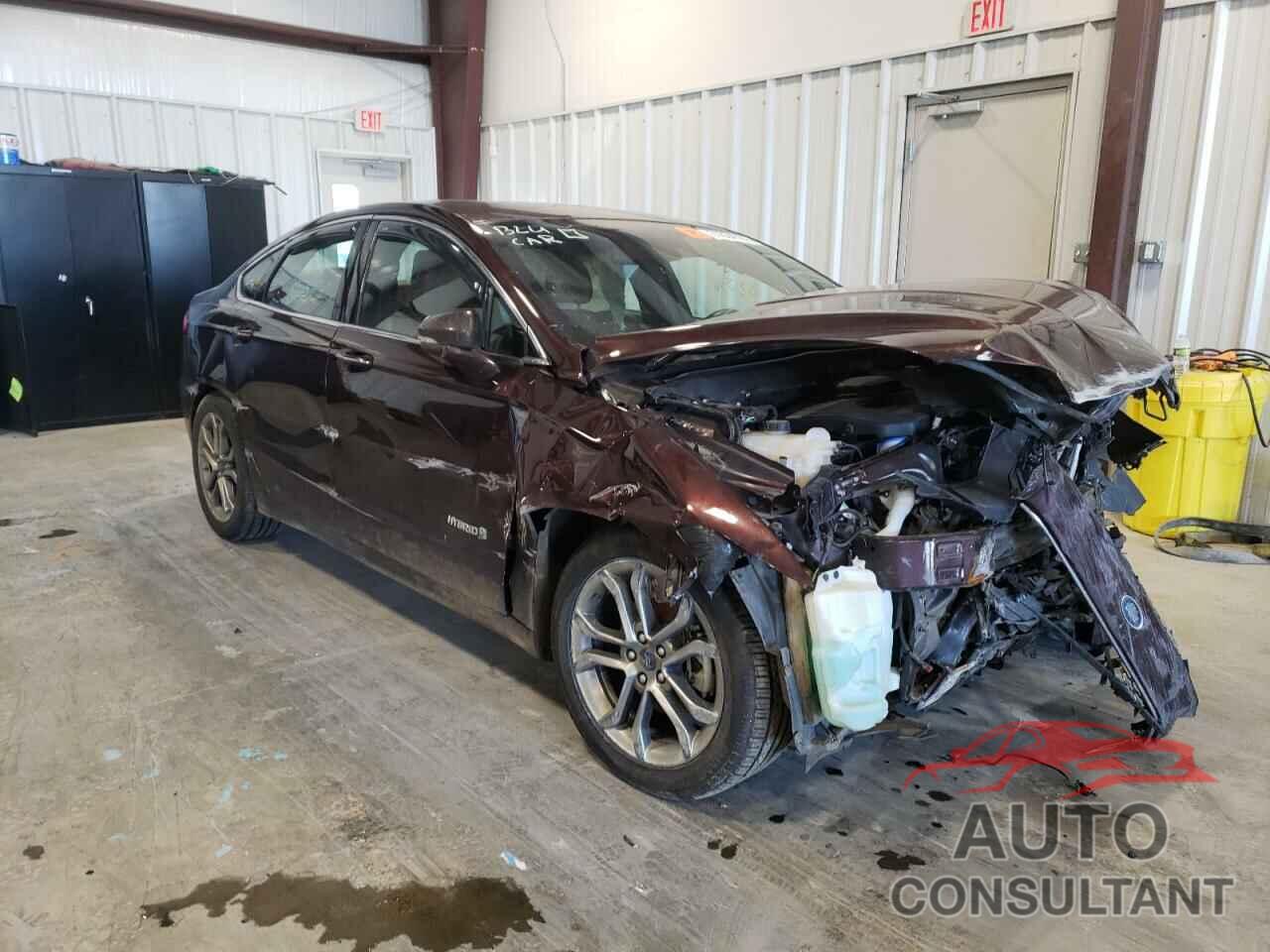 FORD FUSION 2019 - 3FA6P0RU2KR220325