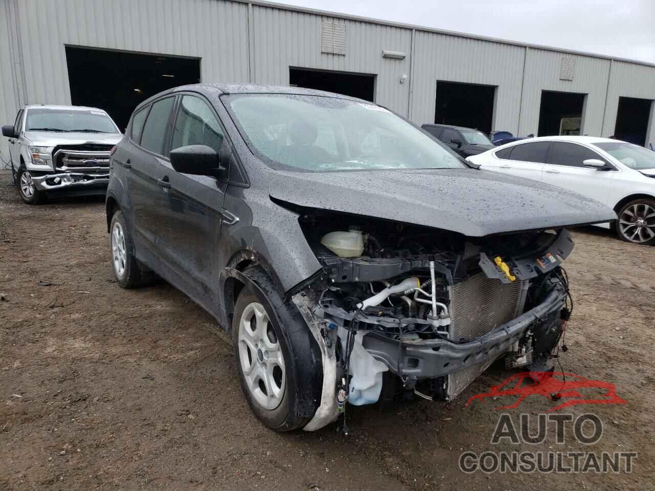 FORD ESCAPE 2019 - 1FMCU0F71KUA38611