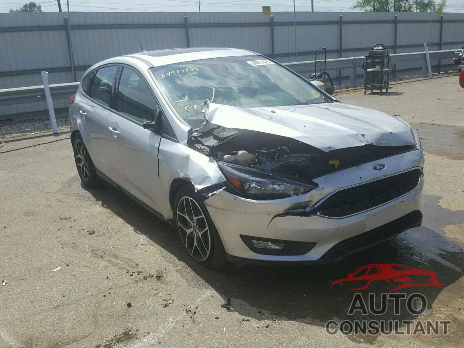 FORD FOCUS 2017 - 1FADP3M26HL266830