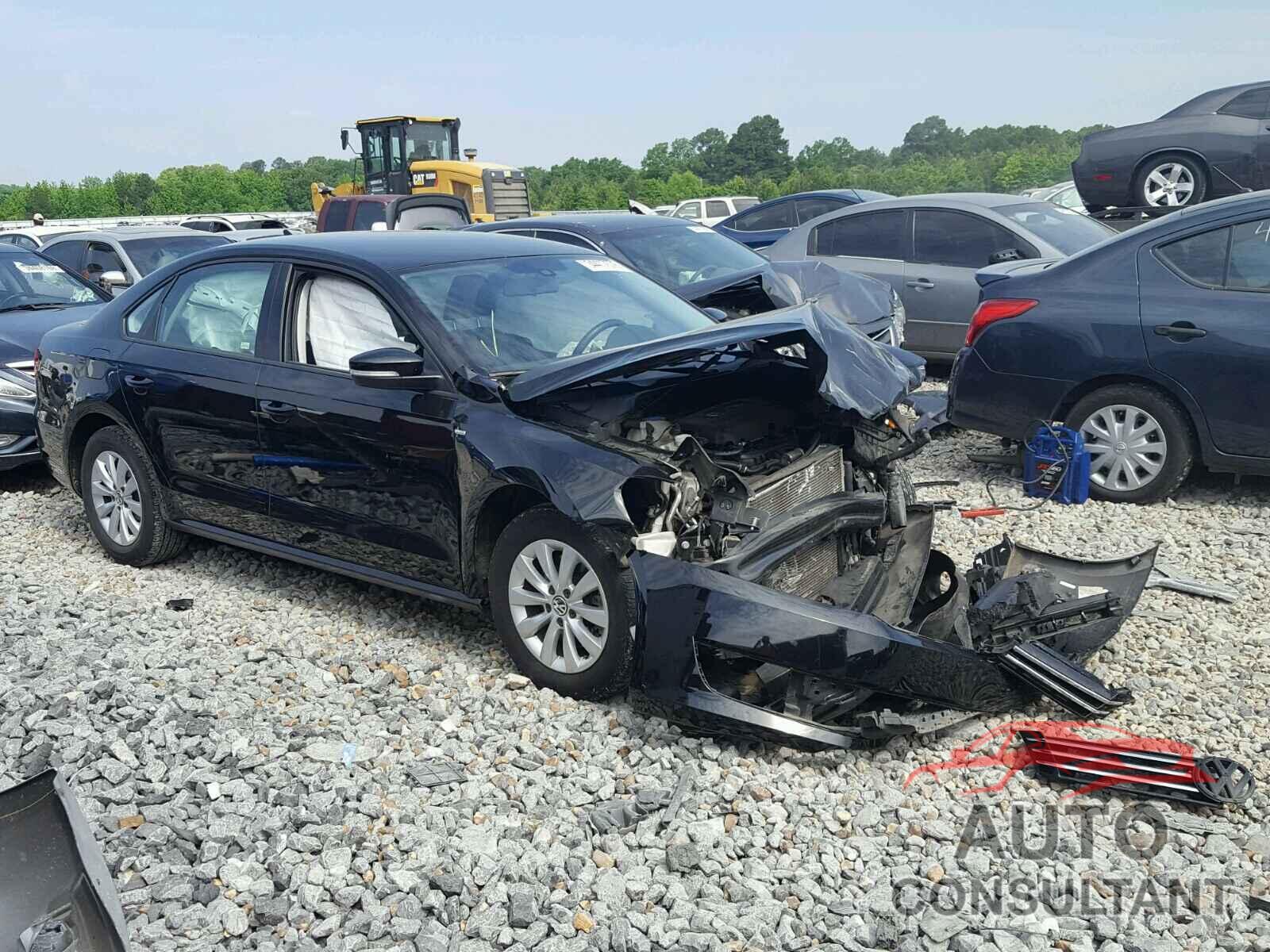 VOLKSWAGEN PASSAT 2015 - 1VWAT7A35FC018639