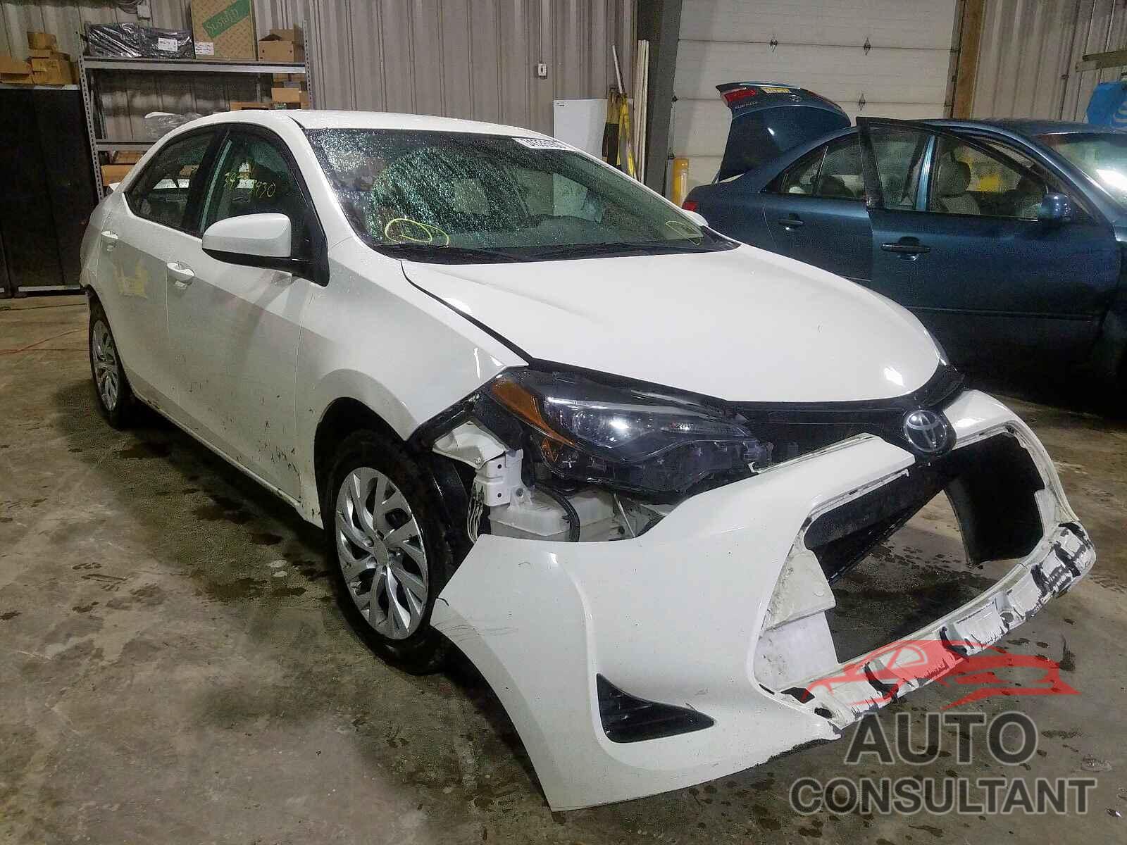 TOYOTA COROLLA 2017 - 5YFBURHE5KP921642