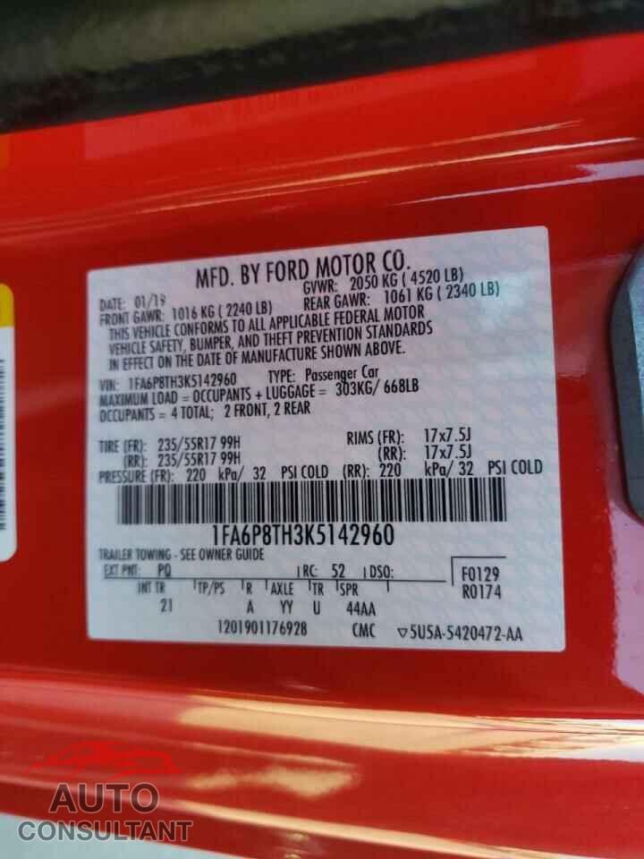 FORD MUSTANG 2019 - 1FA6P8TH3K5142960