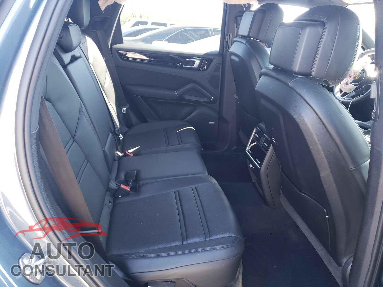 PORSCHE CAYENNE 2019 - WP1AB2AY9KDA60514