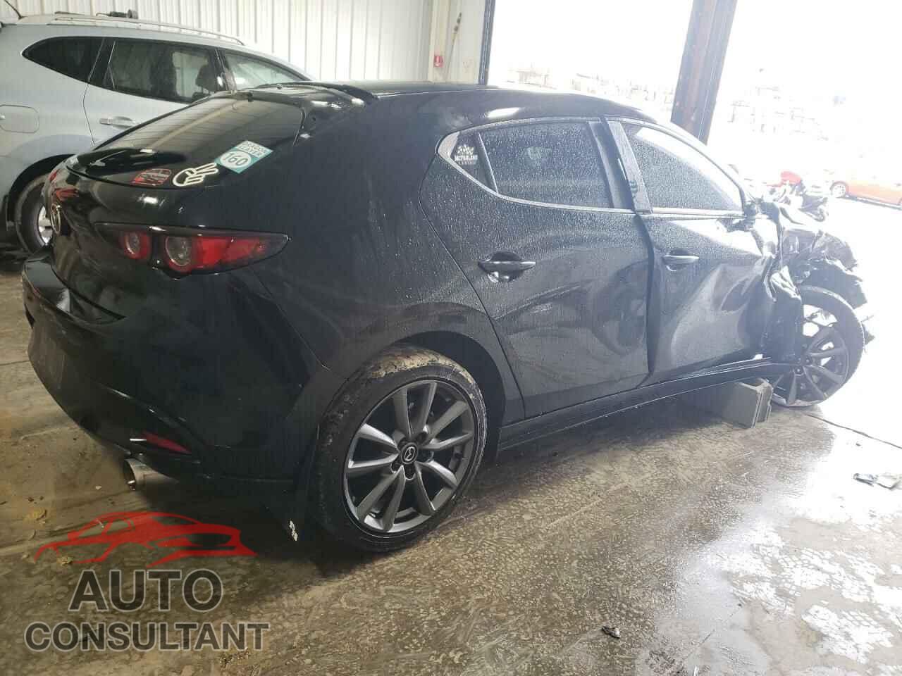 MAZDA 3 2021 - JM1BPBKL6M1307762