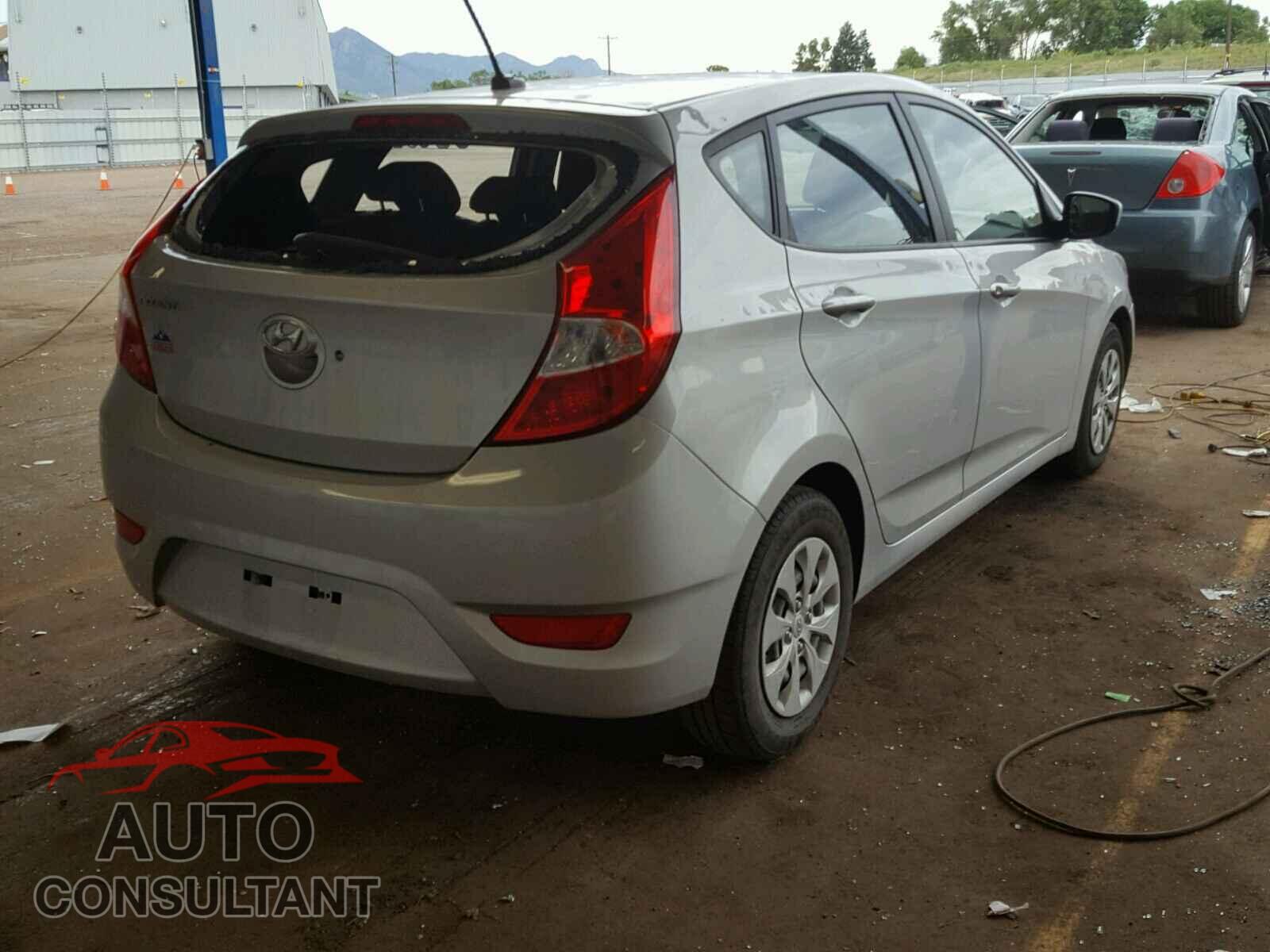 HYUNDAI ACCENT 2015 - KMHCT5AE6FU213575