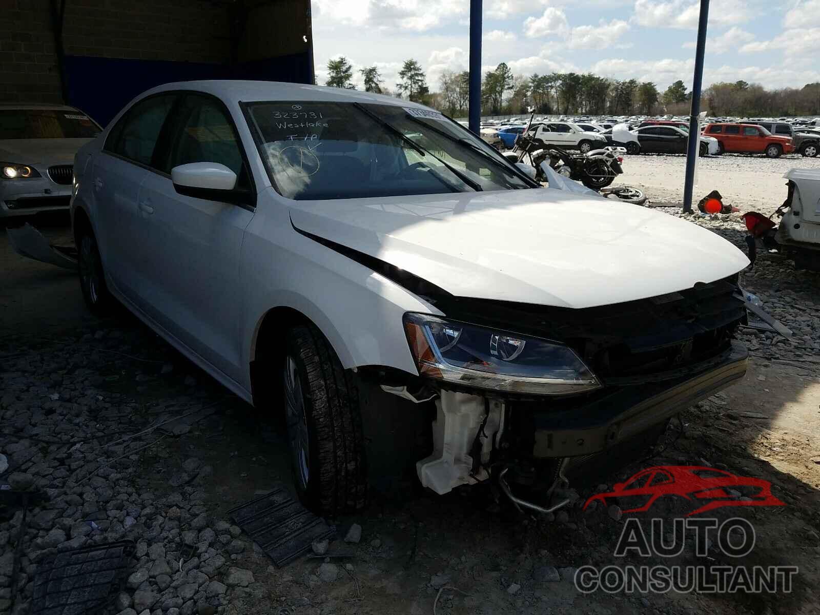 VOLKSWAGEN JETTA 2017 - 3VW2B7AJ7HM323731