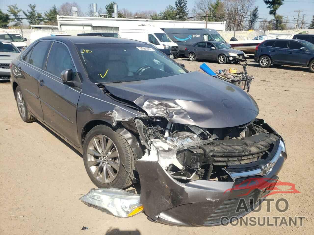 TOYOTA CAMRY 2016 - 4T4BF1FK9GR551747