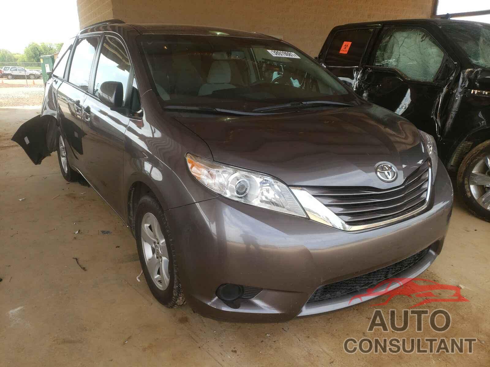 TOYOTA SIENNA 2017 - 5TDKZ3DC3HS834597