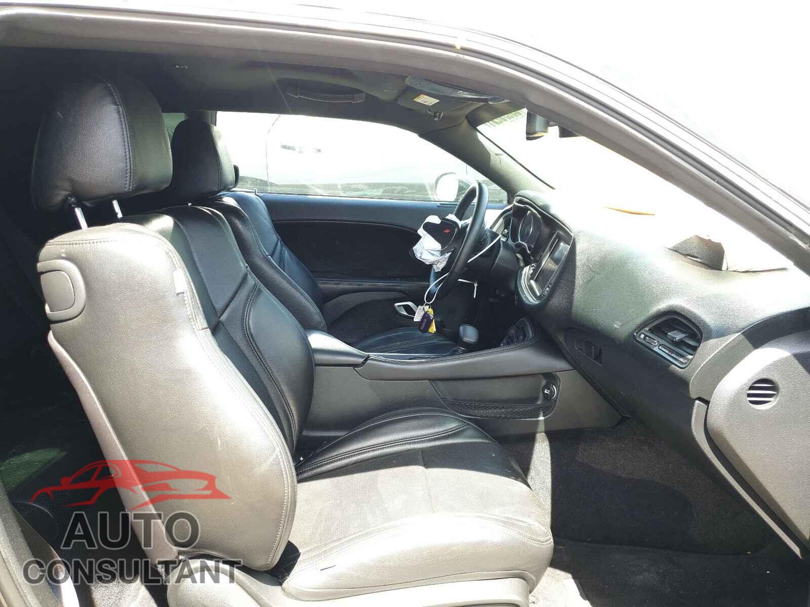 DODGE CHALLENGER 2017 - 2C3CDZFJ0HH636158