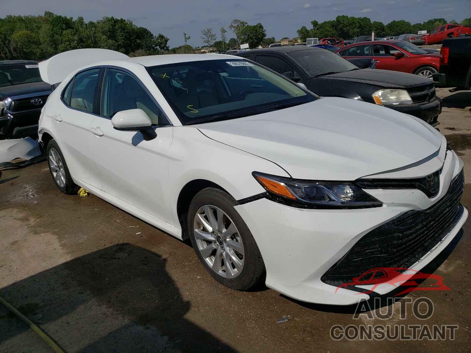 TOYOTA CAMRY 2020 - 4T1C11AK6LU997756