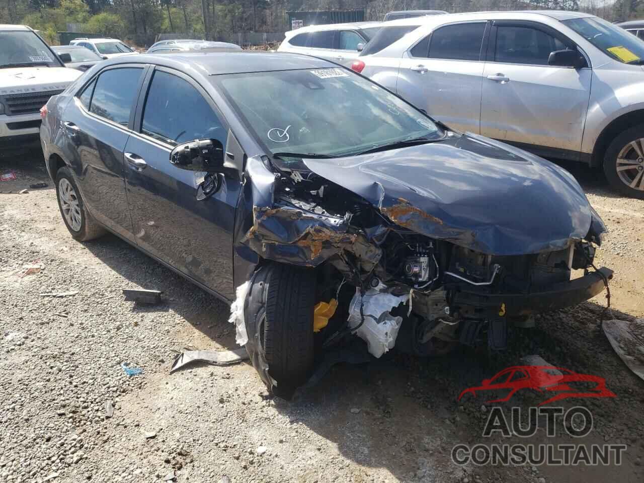 TOYOTA COROLLA 2018 - 5YFBURHE3JP841836