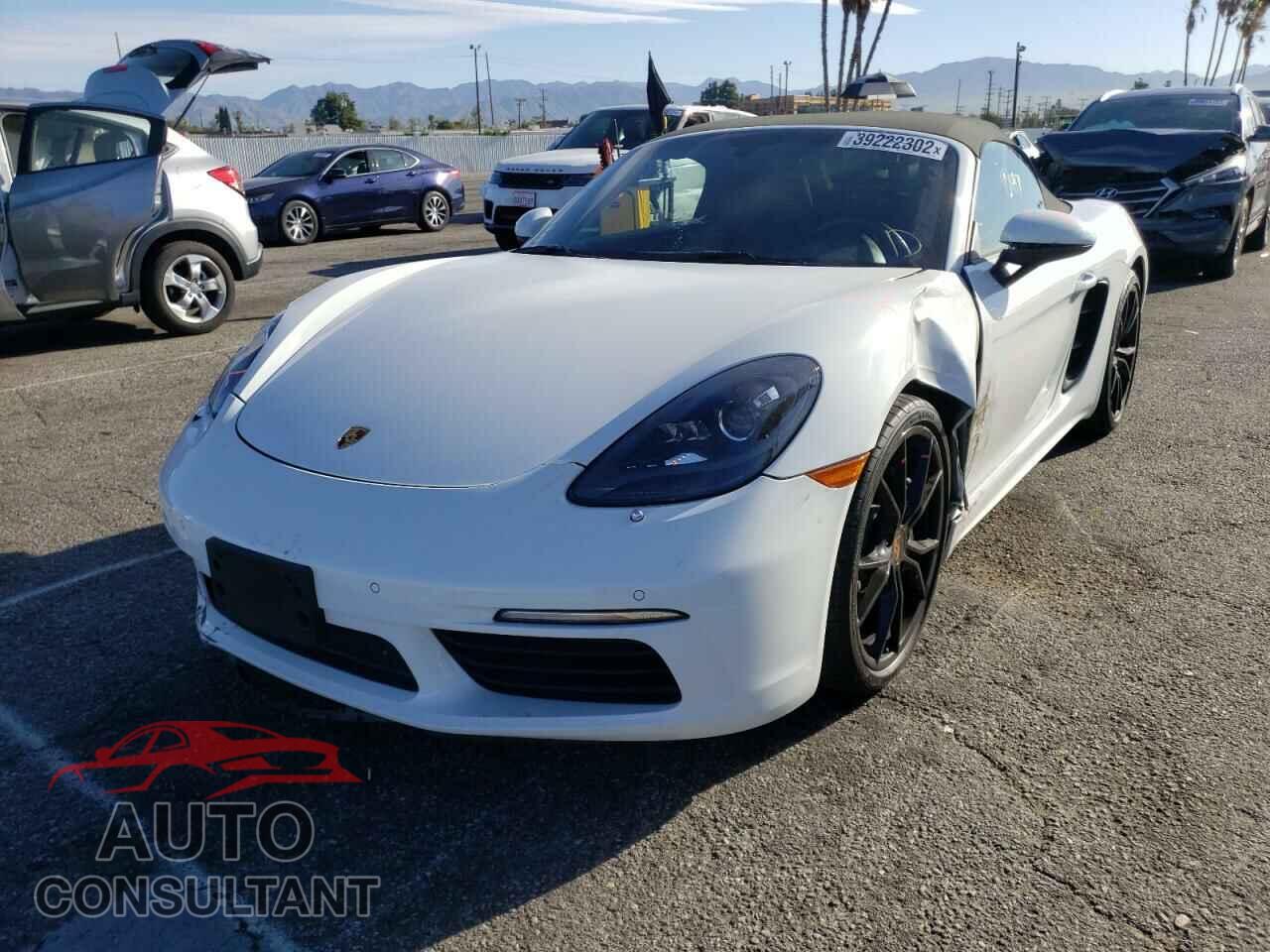 PORSCHE BOXSTER 2019 - WP0CA2A80KS211409