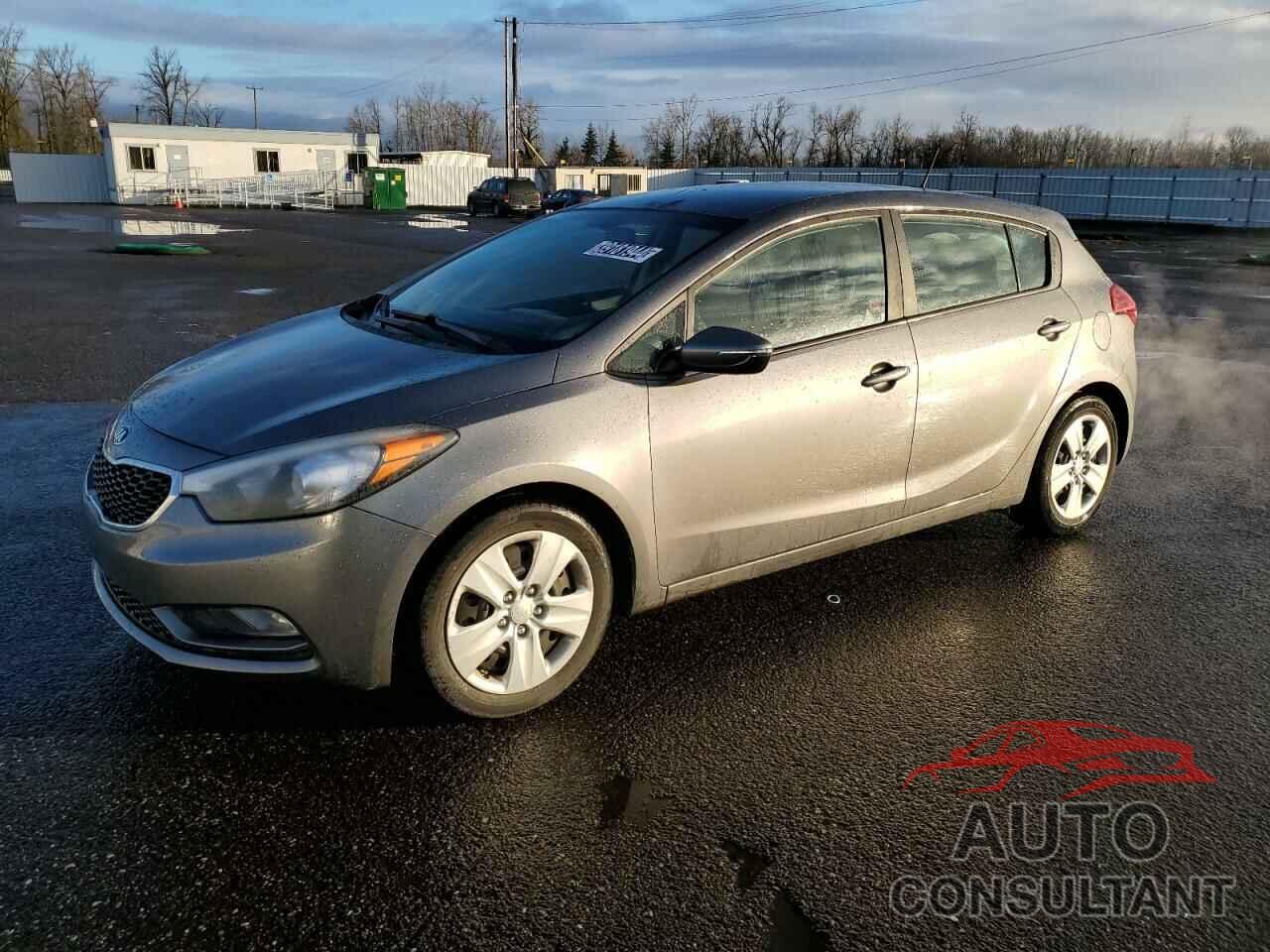 KIA FORTE 2016 - KNAFK5A84G5577310