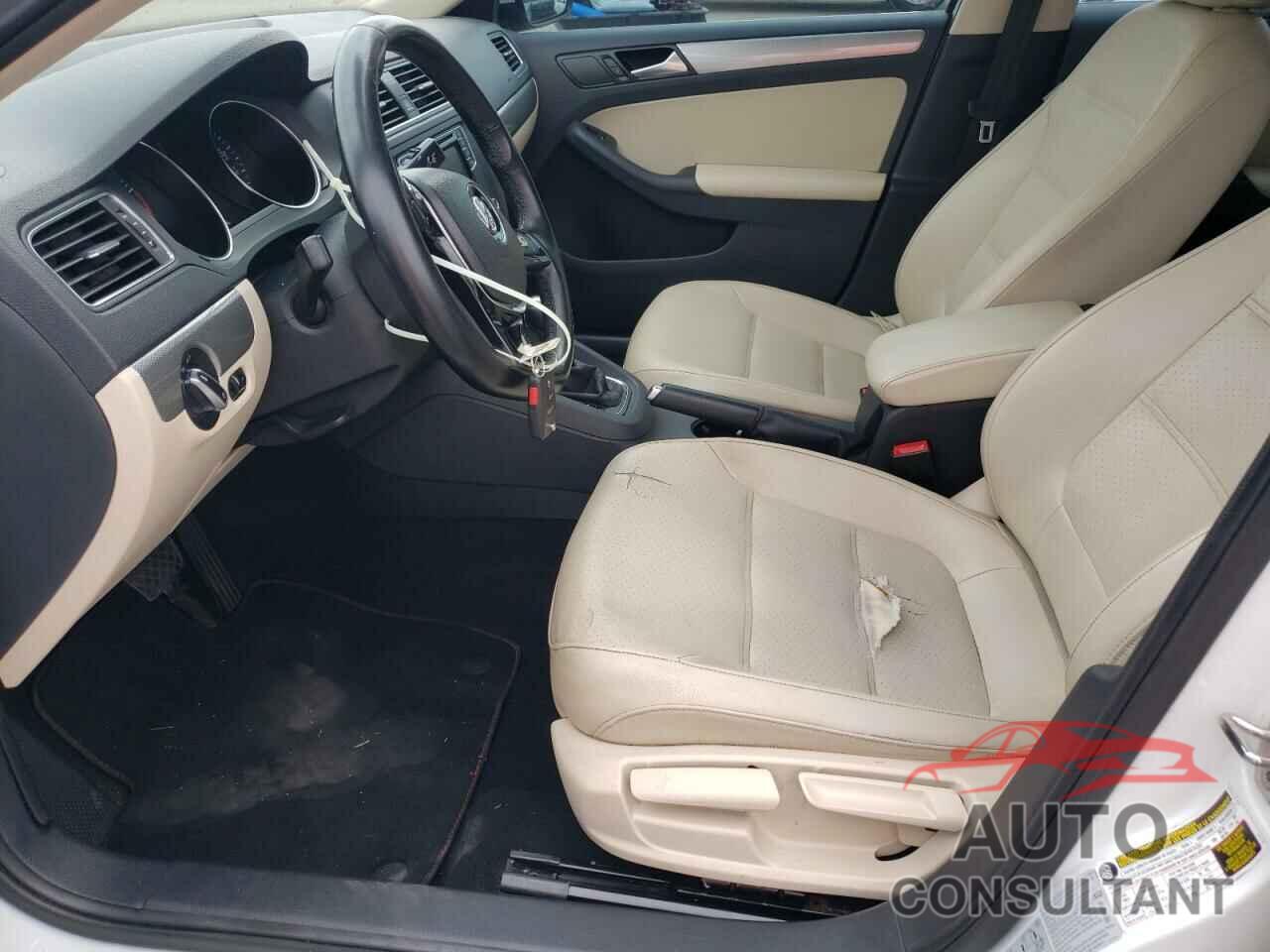 VOLKSWAGEN JETTA 2017 - 3VWDB7AJ7HM233696